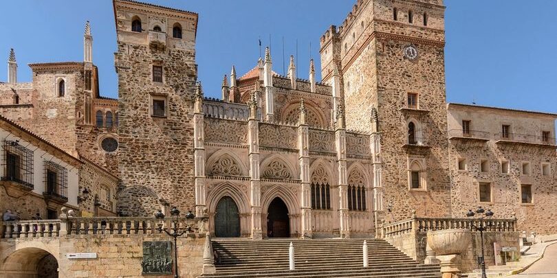 421888753_766795532144140_2344218802114598563_n