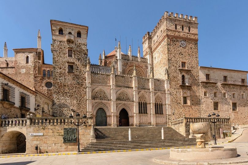 421888753_766795532144140_2344218802114598563_n